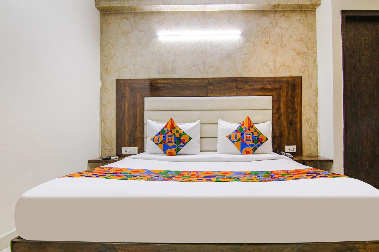 Fabhotel Airport Avalon Near Igi Airport New Delhi Buitenkant foto